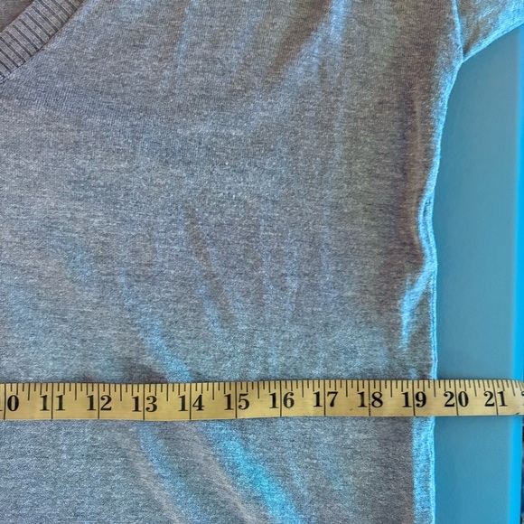 Central Park West Revolve Patagonia fringe sweater sz Large - Picture 7 of 8